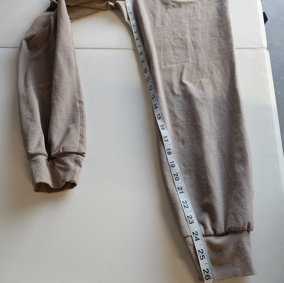 Beyond Yoga Commuter Midi Jogger Size XS - Picture 7 of 7